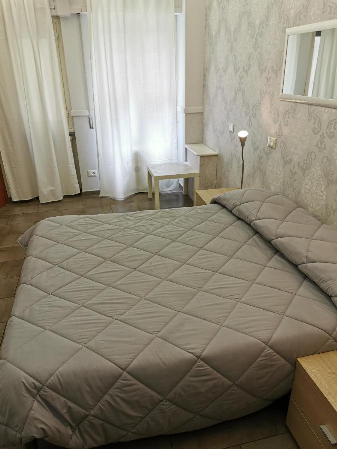 Bed&Breakfast Piramide Rom Exterior foto